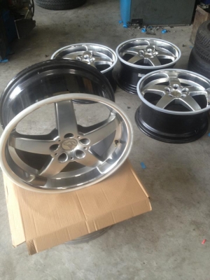 ขายล้อHaman Bmw ขอบ18 5/120 กว้าง8.5 ออฟ38 สภาพวิ้งๆถูกๆครับ