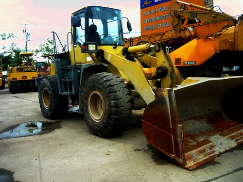รถตัก Komatsu WA300-3 รถเก่านอก สภาพเดิมๆ พร้อมใช้งาน