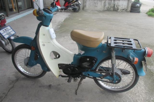 ขาย c90 ถังแยกมีเล่มทะเบียนเครื่องครับ(จัดส่งได้ครับ) ขาย c90 ถังแยกมีเล่มทะเบียนเครื่องครับ(จัดส่งได้ครับ)