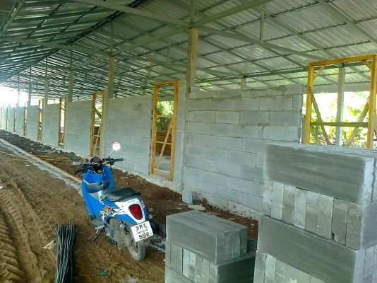 ขายเครื่องผลิตอิฐมวลเบา สภาพใหม่พร้อมใช้งานราคาถูก รายได้ดี ต่อรองได้