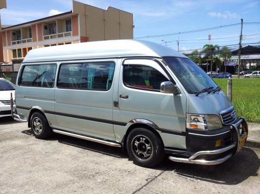 ขาย TOYOTA COMMUTER ปี 2003  สวยๆๆ เดิมๆๆ พร้อมใช้