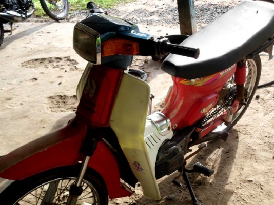 ขายมอไซค์ซูซูกิ RC บอดี้เดิมๆบางๆเครื่องฟิตแล้วแน่นๆ5900พร้อมลุยไม่รวมส่ง