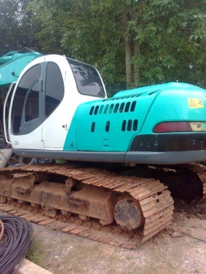 ขายด่วน!!! KOBELCO Sk200-5. Invoice สภาพสวยค่ะ