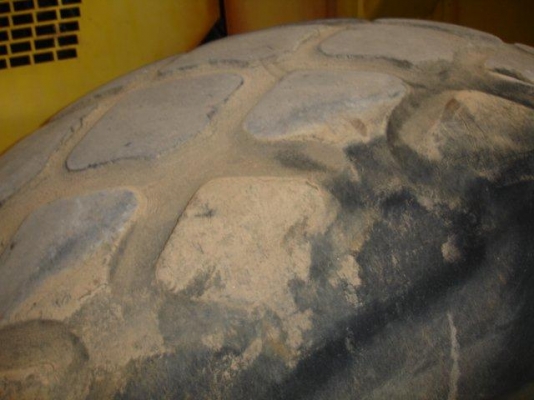 SAKAI SV500TF 2 เปลือก 2 เพลา รถนอกนำเข้า ไม่เคยใช้งานในเมืองไทย ขายถูกครับ