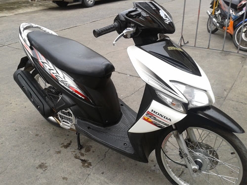 Click ปี 50 รถเดิมๆ เครื่องแน่นๆ ชุดสีสด ไม่หอน ไม่มีควันขาว มีเล่ม เอกสารครบ ภาษีขาดเกิน 3 ปี ราคาเบาๆ ทดลองขับได้จ้า Click ปี 50 รถเดิมๆ เครื่องแน่นๆ ชุดสีสด ไม่หอน ไม่มีควันขาว มีเล่ม เอกสารครบ ภาษีขาดเกิน 3 ปี ราคาเบาๆ ทดลองขับได้จ้า