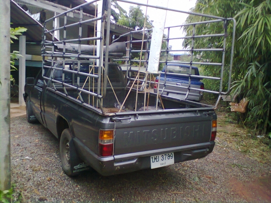 ขายมิตซู  L200   หัวเดียว    มีแอร์   เพาเวอร์ครับ