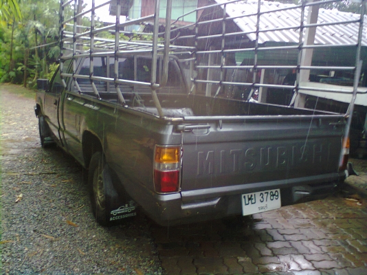 ขายมิตซู  L200   หัวเดียว    มีแอร์   เพาเวอร์ครับ