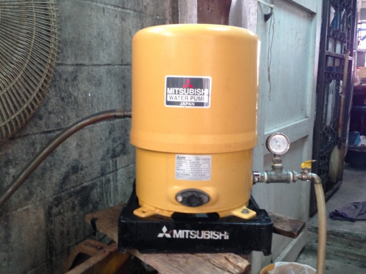 ขายปั้มน้ำอัตโนมัติ Mitsubishi 150 W สภาพสวยมาก ผลิตปี 51 พร้อมใช้งาน รับประกันคุณภาพ ดูประวัติการขายผมได้ครับ
