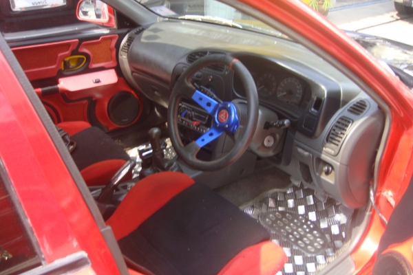 ขายรถยนต์