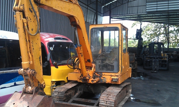 ขายรถขุดSAMSUNGขนาดPC60พร้อมใช้งาน