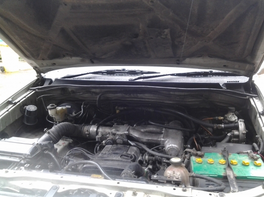 Toyota vigo 2.5 วางเจ กินแก้สปี51 เพาเวอร แอร์เย็น รถเดิมบาง ถังแก้สใต้ท้อง