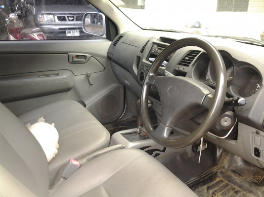 Toyota vigo 2.5 วางเจ กินแก้สปี51 เพาเวอร แอร์เย็น รถเดิมบาง ถังแก้สใต้ท้อง