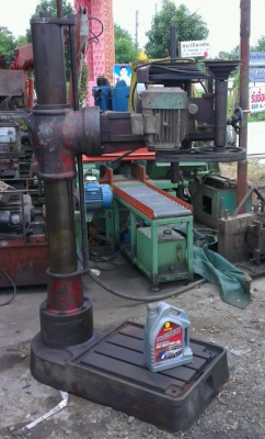 Sell> สว่านรัศมี/สว่านแดง พร้มมอเตอร์ ใช้งานได้ทันทีครับ สูง 180cm ครับ