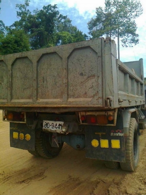 ขาย6ล้อหน้ายาวดั้ม