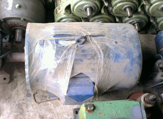 Sell> มอเตอร์ 40 แรง เป็นรอบเร็วนะครับ รอบ 2800 ครับ กำแพงแสน นครปฐม