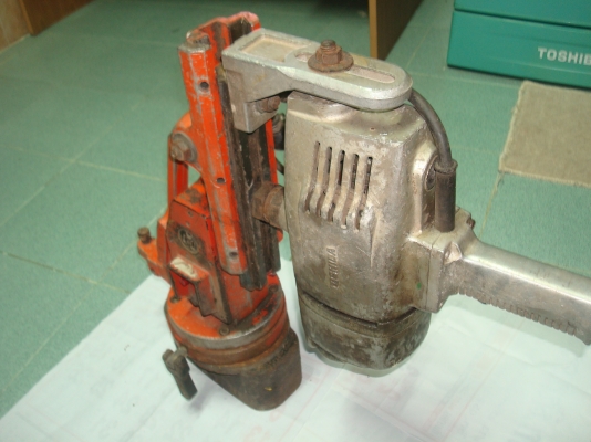 ขายสว่านแม่เหล็ก ขนาดใหญ่ 8000บาท ขายสว่านแม่เหล็ก ขนาดใหญ่ 8000บาท