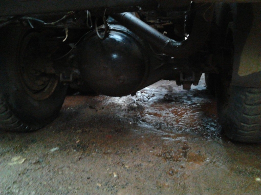 ***ขายแล้วครับขอบคุณ Truck2hand ขาย10ล้อ2เพลาดั๊ม"ไอ้โบ้"ISUZU JUMBO 200 วางเครื่อง6BG1 175HP (ลงเล่ม)แห้งแรงดี ไม่หลวมอึดทน ช่วงล่างใหญ่12นิ้วเต็มคัสซีดีหักไม่ดาม กระบะดั๊มเหล็กสภาพดีข้างดีไม่มีผุ ยางดี10เส้น หัวบางเดิมมีผุบ้างภายในดี คอนโซลครบ