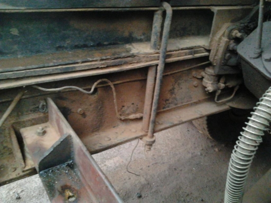 ***ขายแล้วครับขอบคุณ Truck2hand ขาย10ล้อ2เพลาดั๊ม"ไอ้โบ้"ISUZU JUMBO 200 วางเครื่อง6BG1 175HP (ลงเล่ม)แห้งแรงดี ไม่หลวมอึดทน ช่วงล่างใหญ่12นิ้วเต็มคัสซีดีหักไม่ดาม กระบะดั๊มเหล็กสภาพดีข้างดีไม่มีผุ ยางดี10เส้น หัวบางเดิมมีผุบ้างภายในดี คอนโซลครบ