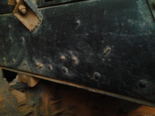 ***ขายแล้วครับขอบคุณ Truck2hand ขาย10ล้อ2เพลาดั๊ม"ไอ้โบ้"ISUZU JUMBO 200 วางเครื่อง6BG1 175HP (ลงเล่ม)แห้งแรงดี ไม่หลวมอึดทน ช่วงล่างใหญ่12นิ้วเต็มคัสซีดีหักไม่ดาม กระบะดั๊มเหล็กสภาพดีข้างดีไม่มีผุ ยางดี10เส้น หัวบางเดิมมีผุบ้างภายในดี คอนโซลครบ