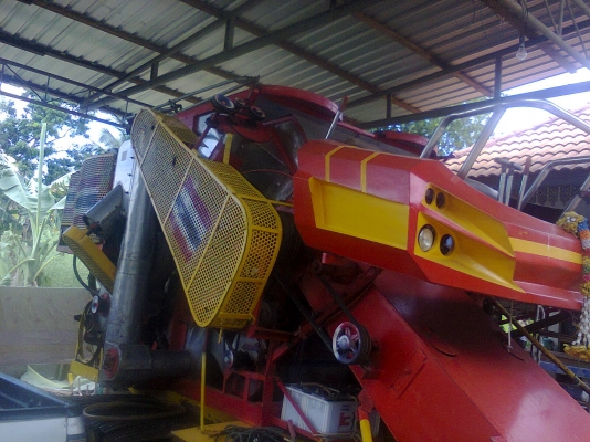 ขายเทเลอร์พร้อมรถเกี่ยว