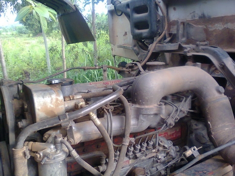 ขายรถดัมพ์ HINO  เครื่อง EH700 168 แรงม้าเกียร์ HO 6 เกียร์ เฟืองท้ายใหญ่ ของ มิตซู พวงมาลัยพาวเวอร์ ดัมพ์ ยาว 3.60 เมตร ยิงหน้า ยาง 900 -20