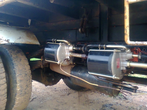 ขายรถดัมพ์ HINO  เครื่อง EH700 168 แรงม้าเกียร์ HO 6 เกียร์ เฟืองท้ายใหญ่ ของ มิตซู พวงมาลัยพาวเวอร์ ดัมพ์ ยาว 3.60 เมตร ยิงหน้า ยาง 900 -20