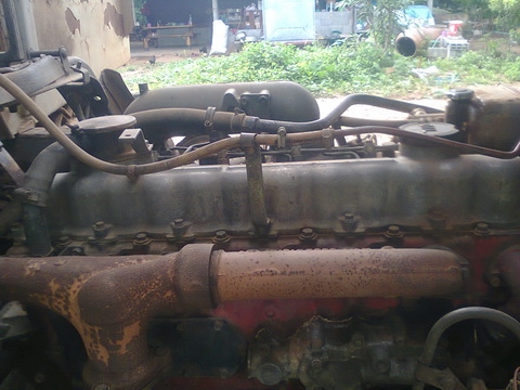 ขายรถดัมพ์ HINO  เครื่อง EH700 168 แรงม้าเกียร์ HO 6 เกียร์ เฟืองท้ายใหญ่ ของ มิตซู พวงมาลัยพาวเวอร์ ดัมพ์ ยาว 3.60 เมตร ยิงหน้า ยาง 900 -20