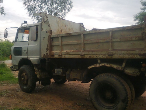 ขายรถดัมพ์ HINO  เครื่อง EH700 168 แรงม้าเกียร์ HO 6 เกียร์ เฟืองท้ายใหญ่ ของ มิตซู พวงมาลัยพาวเวอร์ ดัมพ์ ยาว 3.60 เมตร ยิงหน้า ยาง 900 -20