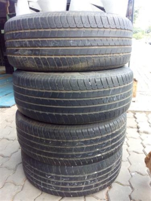 ขาย ยางขอบ 16 goodfyear 205/55R16 ปี09 สภาพสวยๆ 4 เส้น 2500 T.088-879-9838 0877-299-399 K.AE