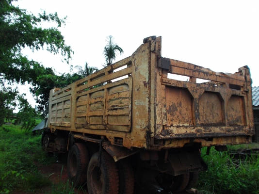 ขายด่วนรถสิบล้อหลงTDชีL5302เครือง195แรงม้าปี40