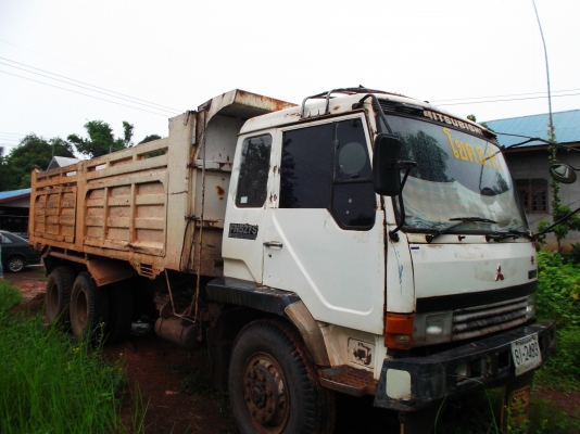 ขายด่วนรถสิบล้อหลงTDชีL5302เครือง195แรงม้าปี40