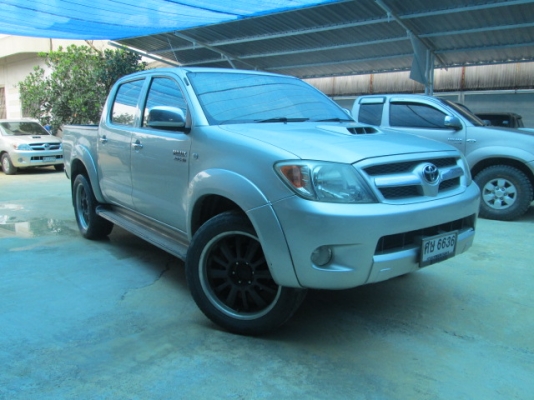 vigo 3.0G MT 4WD Double Cab สีบรอนด์เงิน ปี2005