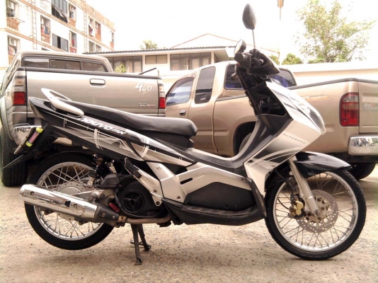 ขออนุญาติขาย Yamaha Nouvo 115 cc. สีขาวมุก ภาษีปี57