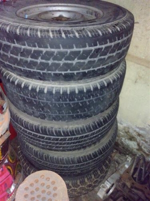 ขาย กะทะ+ยางขอบ 14 ขนาด 195R14 จัดไป 2200 บาท T.088-875-9838 0877-299-399 K.AE