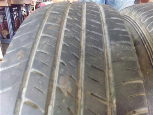 ขาย กะทะ+ยางขอบ 14 ขนาด 195R14 จัดไป 2200 บาท T.088-875-9838 0877-299-399 K.AE