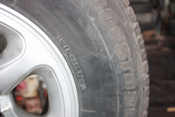 ขายแม็กพร้อมยางขอบ15