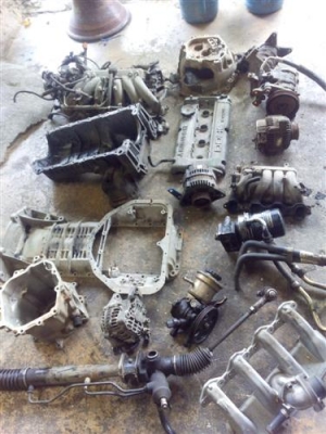 ขาย อะไหล่รถเหลือๆขายถูกๆครับ จัดไป T.088-875-9838 0877-299-399  K.AE