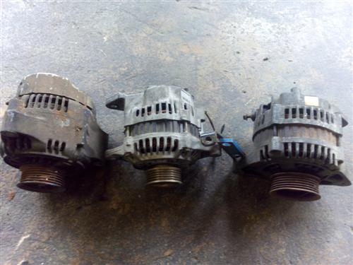 ขาย อะไหล่รถเหลือๆขายถูกๆครับ จัดไป T.088-875-9838 0877-299-399  K.AE