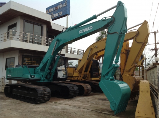 ขายรถแบบคโฮ KOBELCO รุ่นMARK II ปรับสภาพใหม่ พร้อมใช้งาน เอกสารเล่มทะเบียน ภาษีเต็ม ขายรถแบบคโฮ KOBELCO รุ่นMARK II ปรับสภาพใหม่ พร้อมใช้งาน เอกสารเล่มทะเบียน ภาษีเต็ม