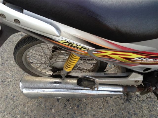 ขาย wave125R กุญแจใหญ่ สตาร์ทมือเดิม ปี48v