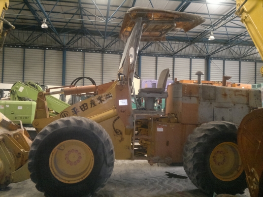 ขายรถตักล้อยาง KOMATSU 515 รถนอกนำเข้าไม่เคยใช้ในไทย ราคาไม่สูงโทรมานะ 085-9049669