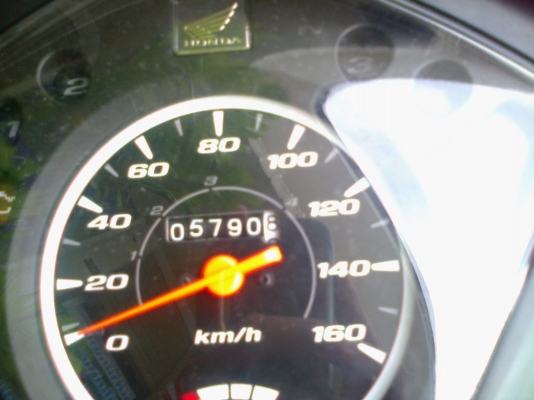 Wave110i เดิมๆทั้งคัน ปี56 รถ6เดือน ผู้หญิงใช้ (รับเล่มทันที)