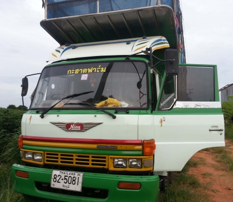 ขายรถ 6 ล้อใหญ่ HINO GD เครื่อง 168 แรง ช่วงยาว ยาง 900