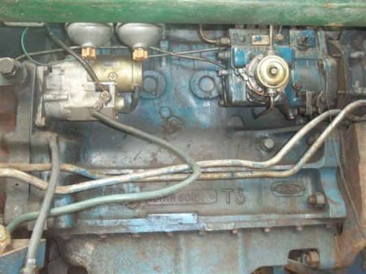 ขายรถคีบอ้อย6600คีบสามรถสภาพพร้อมใช้