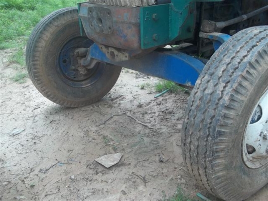 ขายรถคีบอ้อย6600คีบสามรถสภาพพร้อมใช้