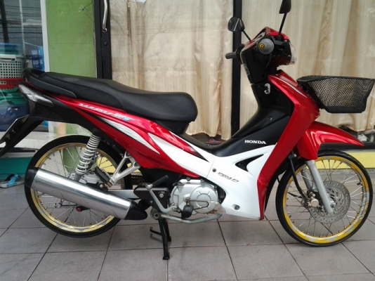 ขาย WAVE 110 i สวยๆวิ่งมา4XXXโล ราคาถูกๆครับ