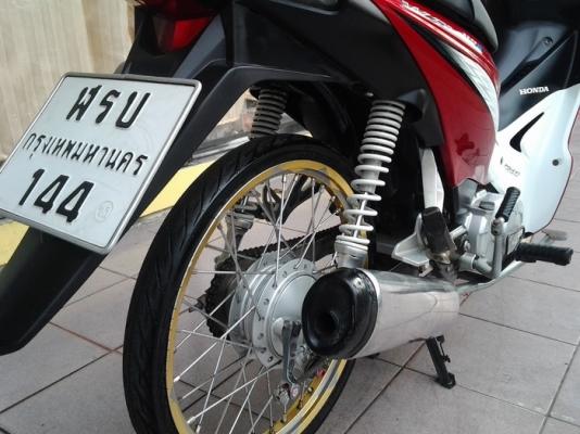 ขาย WAVE 110 i สวยๆวิ่งมา4XXXโล ราคาถูกๆครับ