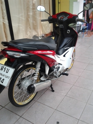 ขาย WAVE 110 i สวยๆวิ่งมา4XXXโล ราคาถูกๆครับ