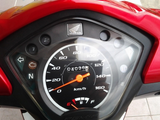 ขาย WAVE 110 i สวยๆวิ่งมา4XXXโล ราคาถูกๆครับ