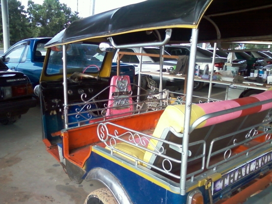 ขายรถ 3 ล้อ ตุ๊กๆ